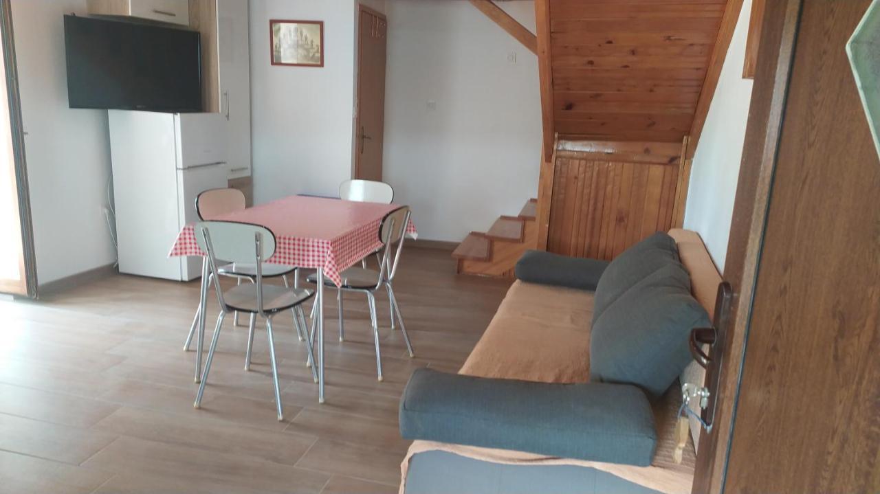 Holiday Home Pernata المظهر الخارجي الصورة