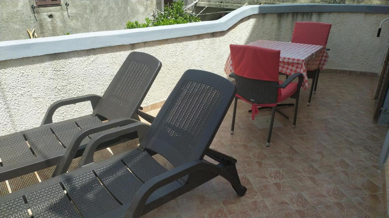 Holiday Home Pernata المظهر الخارجي الصورة