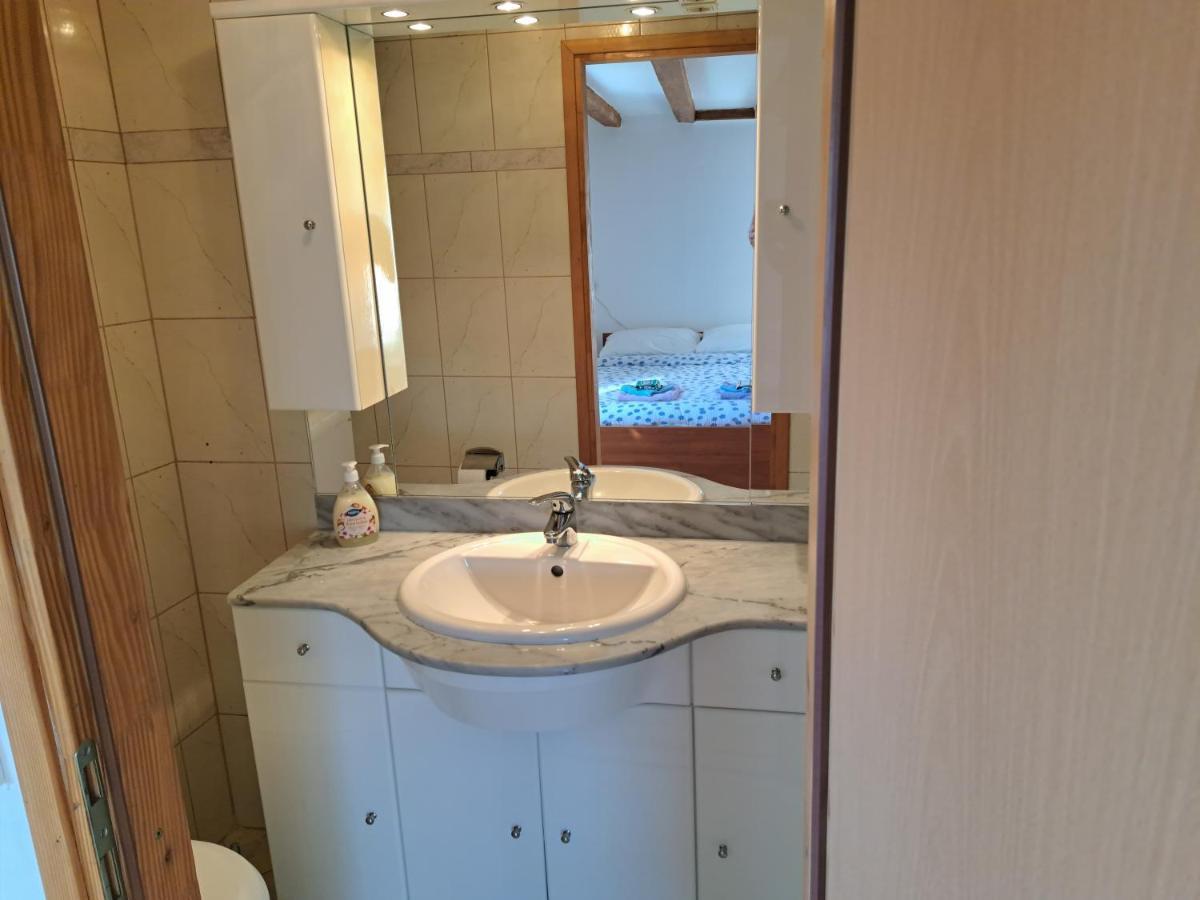 Holiday Home Pernata المظهر الخارجي الصورة