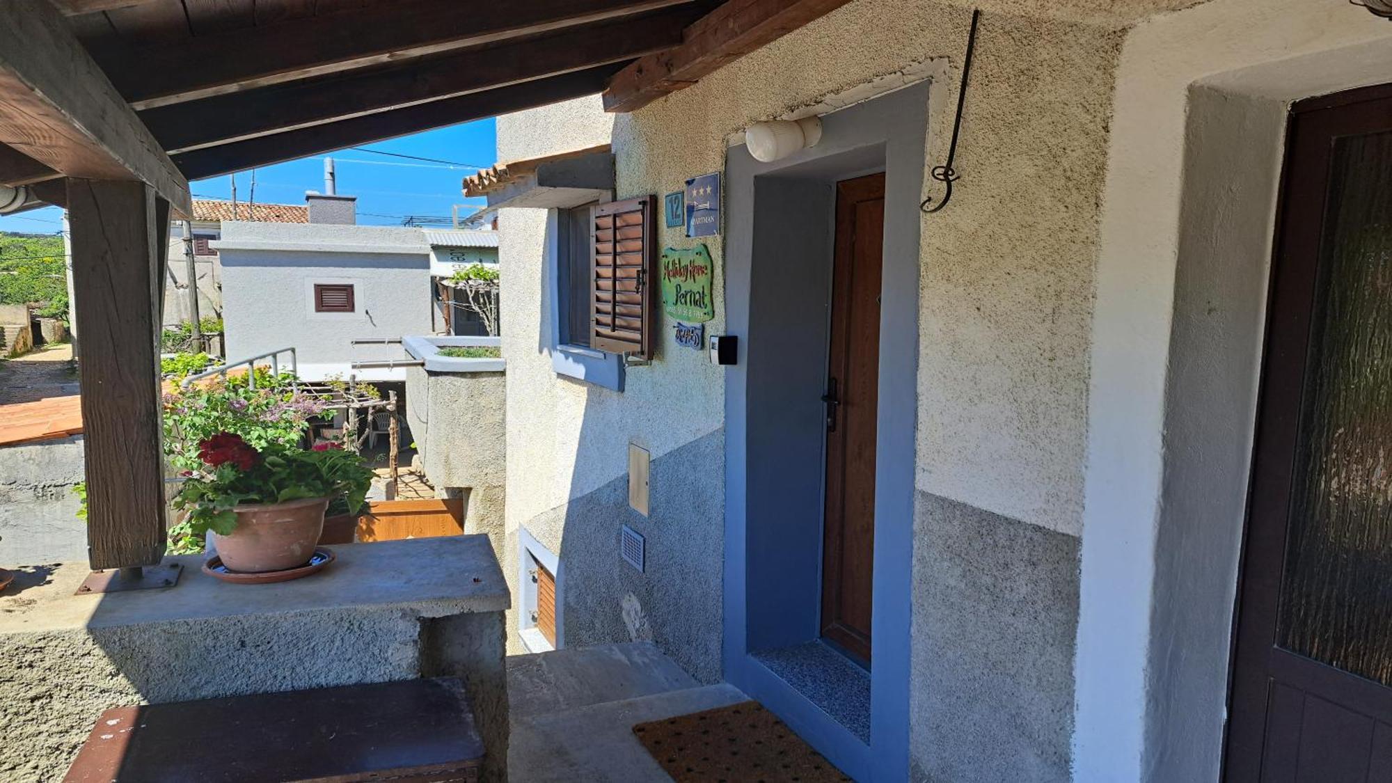 Holiday Home Pernata المظهر الخارجي الصورة